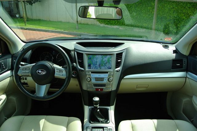 Second-hand Subaru Outback 150 CP (110 kW) 2012 Albastru SUV