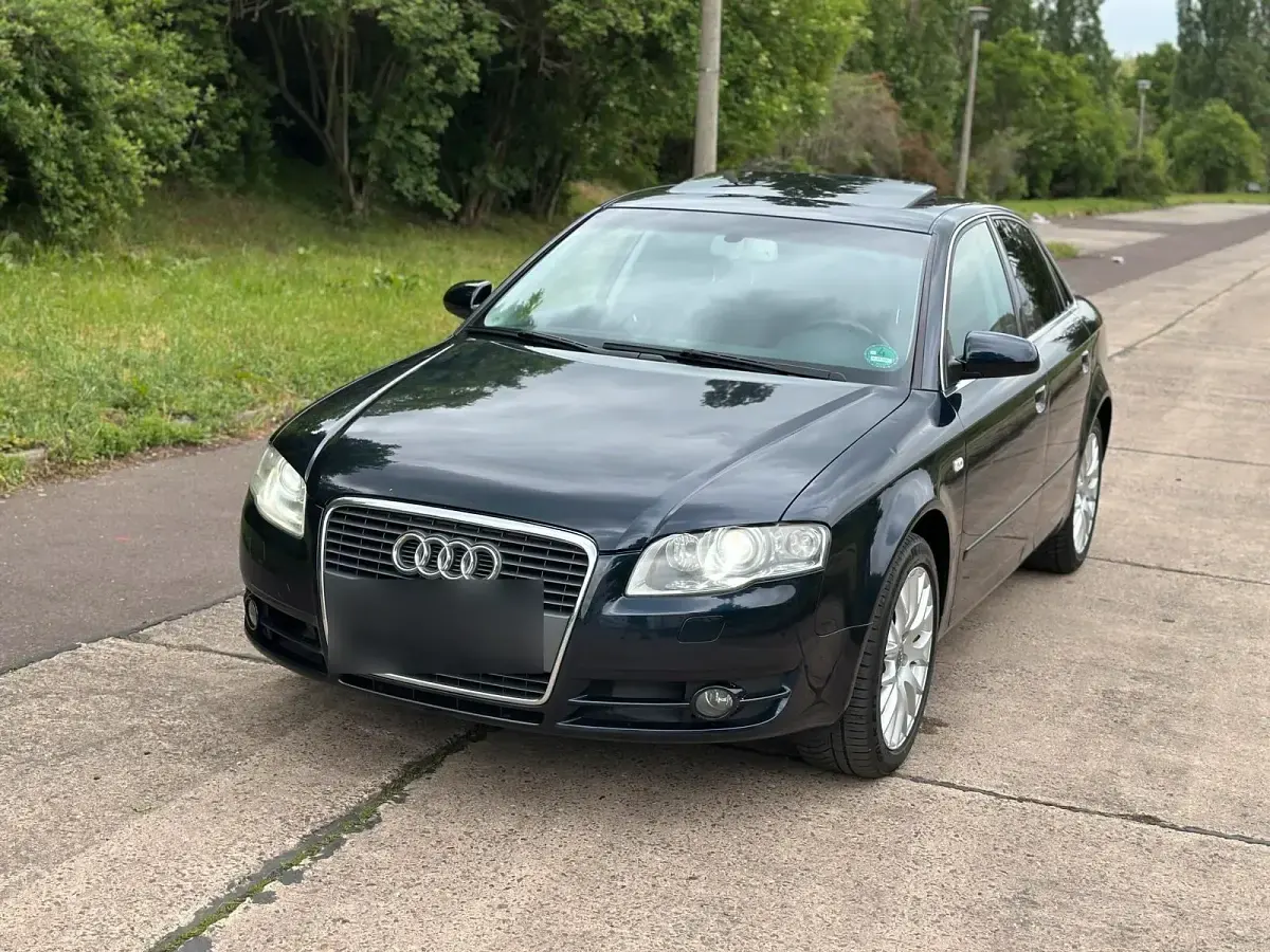 Gebraucht Audi A4 170 PS (125 kW) 2007 Blau Limousine
