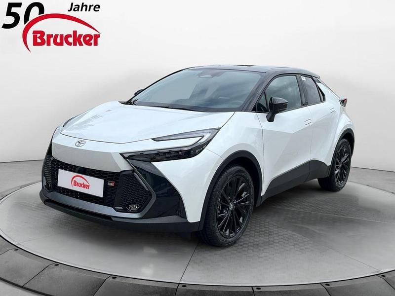 Neu Toyota C-HR Sport 223 PS (164 kW) 2025 Weiß SUV