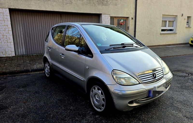 Gebraucht Mercedes A160 102 PS (75 kW) 2001 Silber Kleinwagen