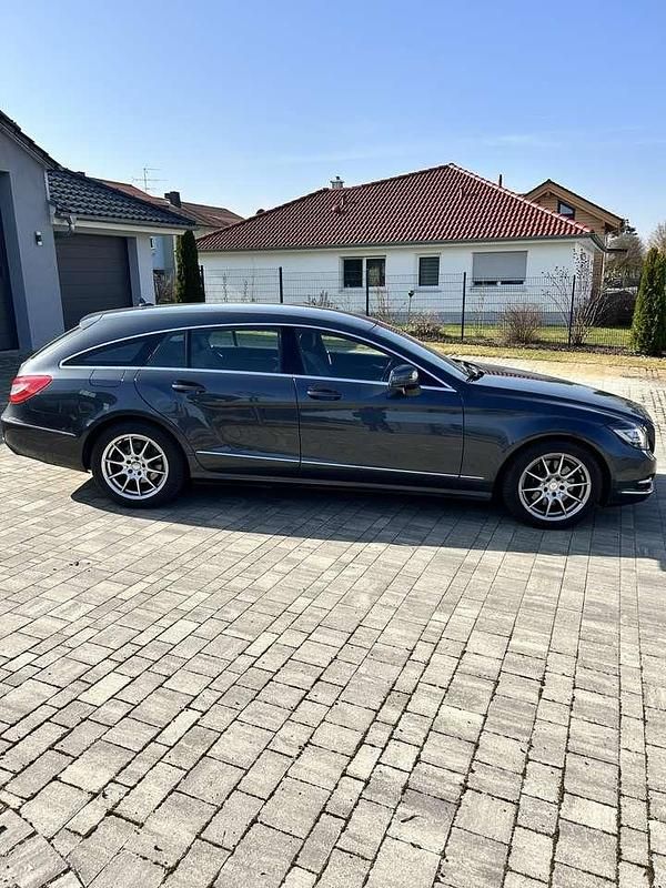 Gebraucht Mercedes CLS350 265 PS (194 kW) 2013 Kombi