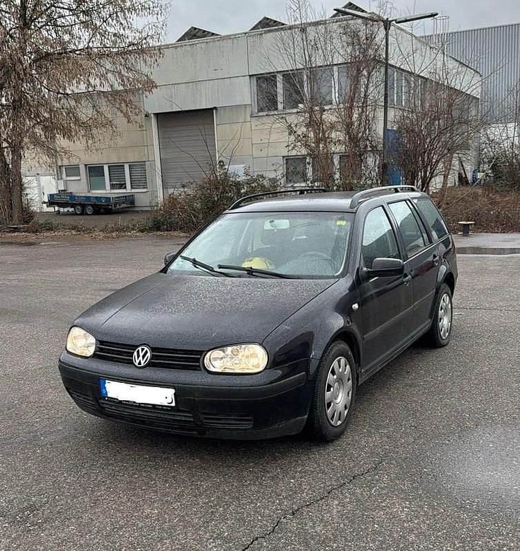 Gebraucht VW Golf IV 101 PS (74 kW) 2003 Andere farben Kombi
