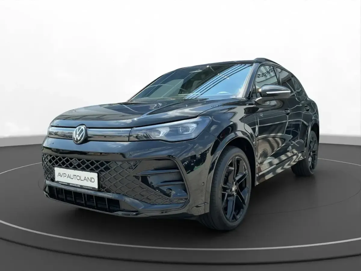Gebraucht VW Tiguan Style 204 PS (150 kW) 2025 Grenadillschwarz SUV