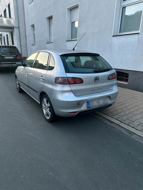 Silber Gebraucht 2007 Seat Ibiza FR Kleinwagen | 420 € (Superpreis) - Bild 1/4
