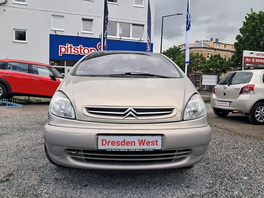 Gebraucht Citroën Xsara Picasso 116 PS (85 kW) 2003 Braun Van / Kleinbus