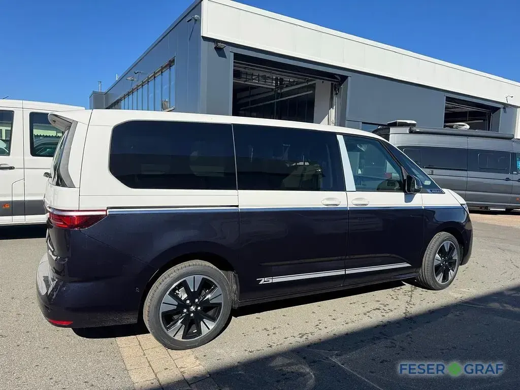Neu VW Multivan Edition 150 PS (110 kW) 2026 Blau Van / Kleinbus