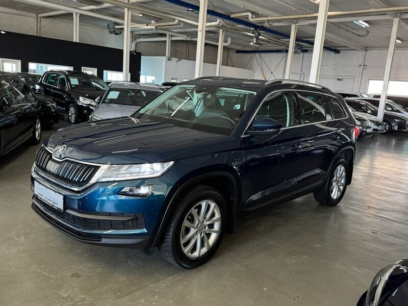 Blau Gebraucht 2019 Skoda Kodiaq Style SUV | 22.900 € (Fairer Preis) - Bild 1/4