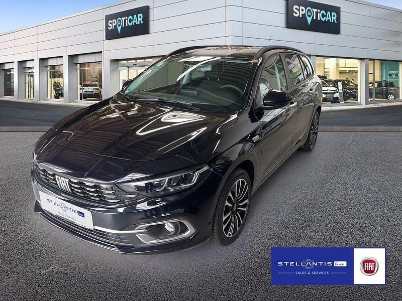 Schwarz Gebraucht 2022 Fiat Tipo City Life Kombi | 16.998 € (Fairer Preis) - Bild 1/4