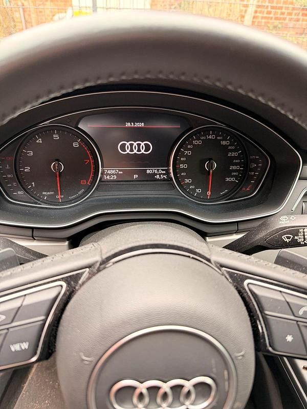 Gebraucht Audi A4 190 PS (139 kW) 2020 Schwarz Kombi