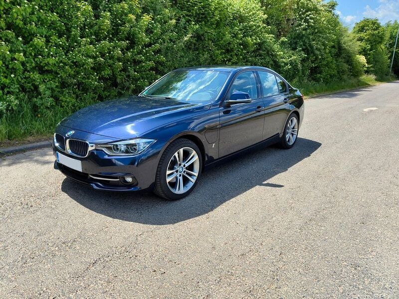 Gebraucht BMW 330e iPerformance 252 PS (185 kW) 2017 Blau Limousine