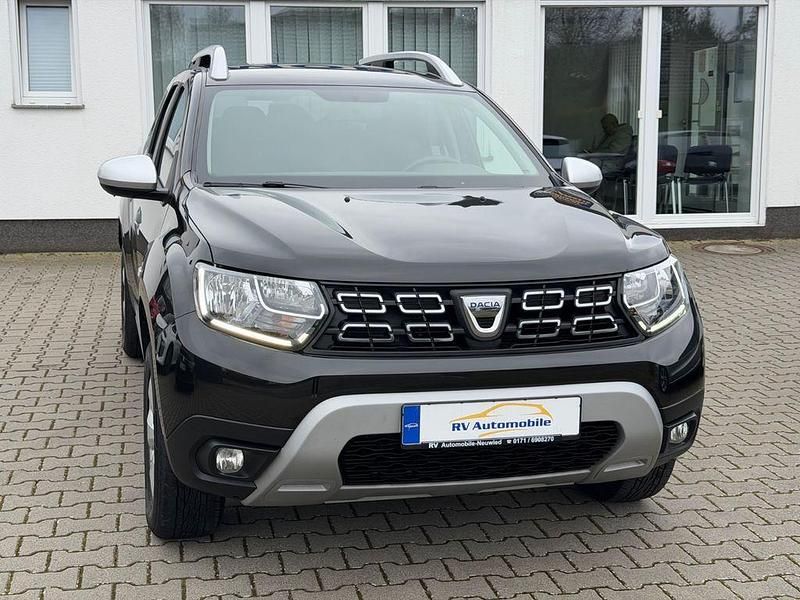 Gebraucht Dacia Duster Comfort 114 PS (83 kW) 2019 Schwarz SUV