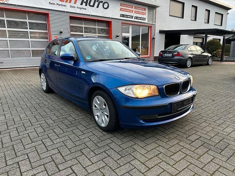 Blau Gebraucht 2007 BMW 118 Kleinwagen | 3.990 € (Fairer Preis) - Bild 1/4