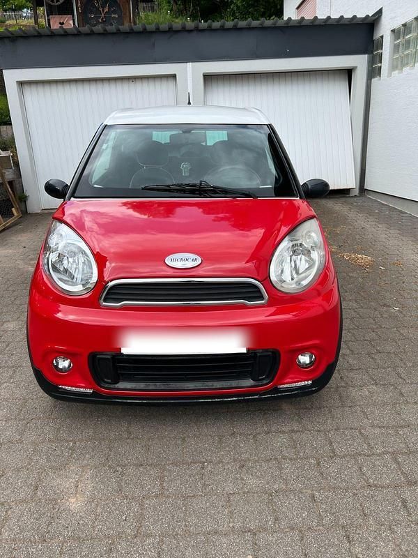 Rot Gebraucht 2013 Microcar M8 Kleinwagen | 6.800 € - Bild 1/4