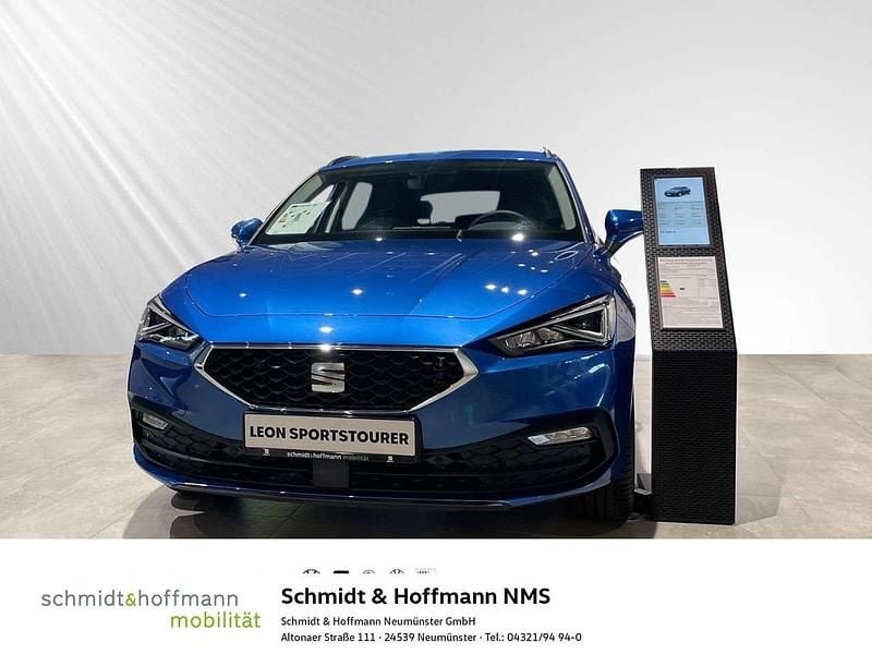 Saphir blau Gebraucht 2025 Seat Leon Style Kombi | 29.880 € (Fairer Preis) - Bild 1/4