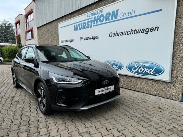 Schwarz Gebraucht 2023 Ford Focus Active Limousine | 22.900 € (Fairer Preis) - Bild 1/4