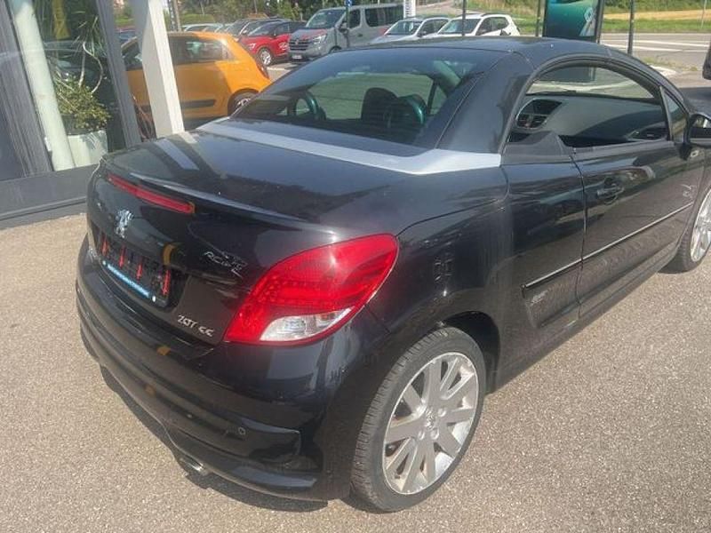 Schwarz (metallic) Gebraucht 2010 Peugeot 207 CC Platinum Cabrio | 3.000 € - Bild 1/4