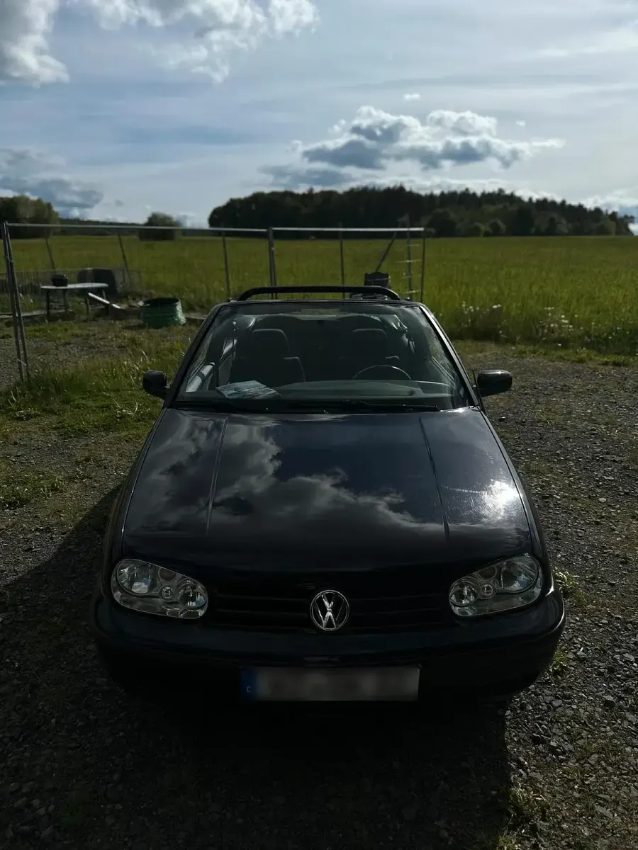 Gebraucht VW Golf 116 PS (85 kW) 2000 Schwarz Cabrio