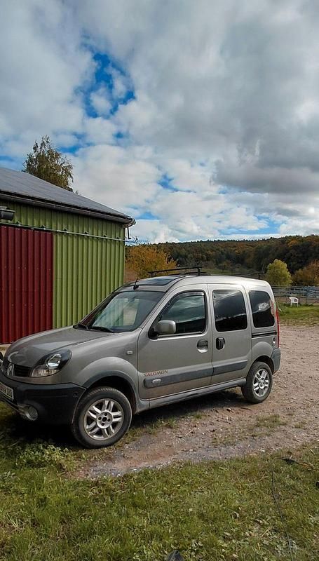 Braun Gebraucht 2006 Renault Kangoo Van / Kleinbus | 2.900 € (Superpreis) - Bild 1/4