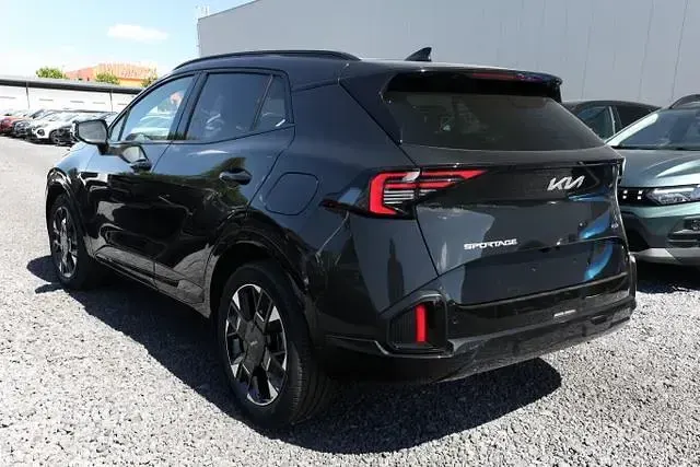 Neu Kia Sportage GT-Line 179 PS (131 kW) 2026 Zilinaschwarz metallic zilinaschwarz metallic SUV