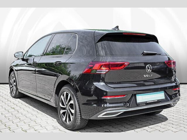 Gebraucht VW Golf VIII Active 150 PS (110 kW) 2023 Schwarz Limousine