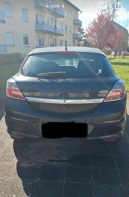 Gebraucht Opel Astra 120 PS (88 kW) 2007 Grau Limousine