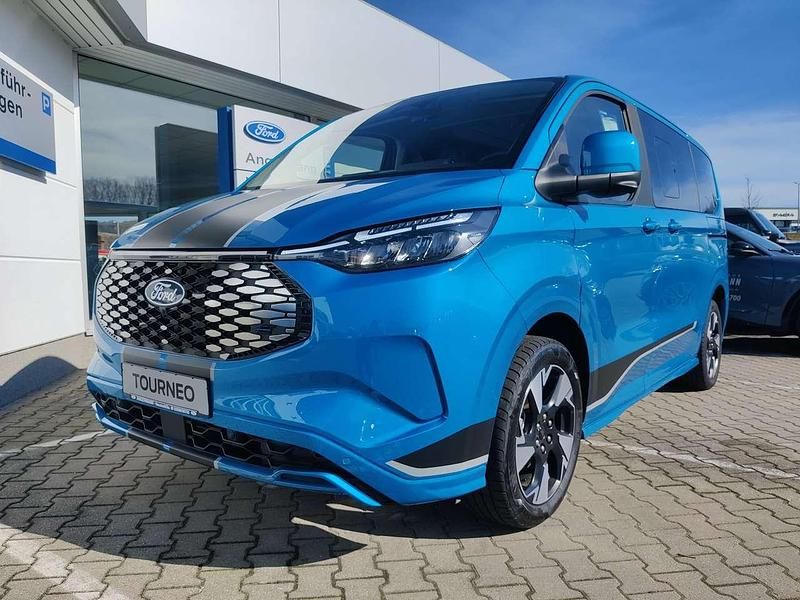 Digitalaquablue Neu 2025 Ford Tourneo Sport Abholung | 73.990 € - Bild 1/4