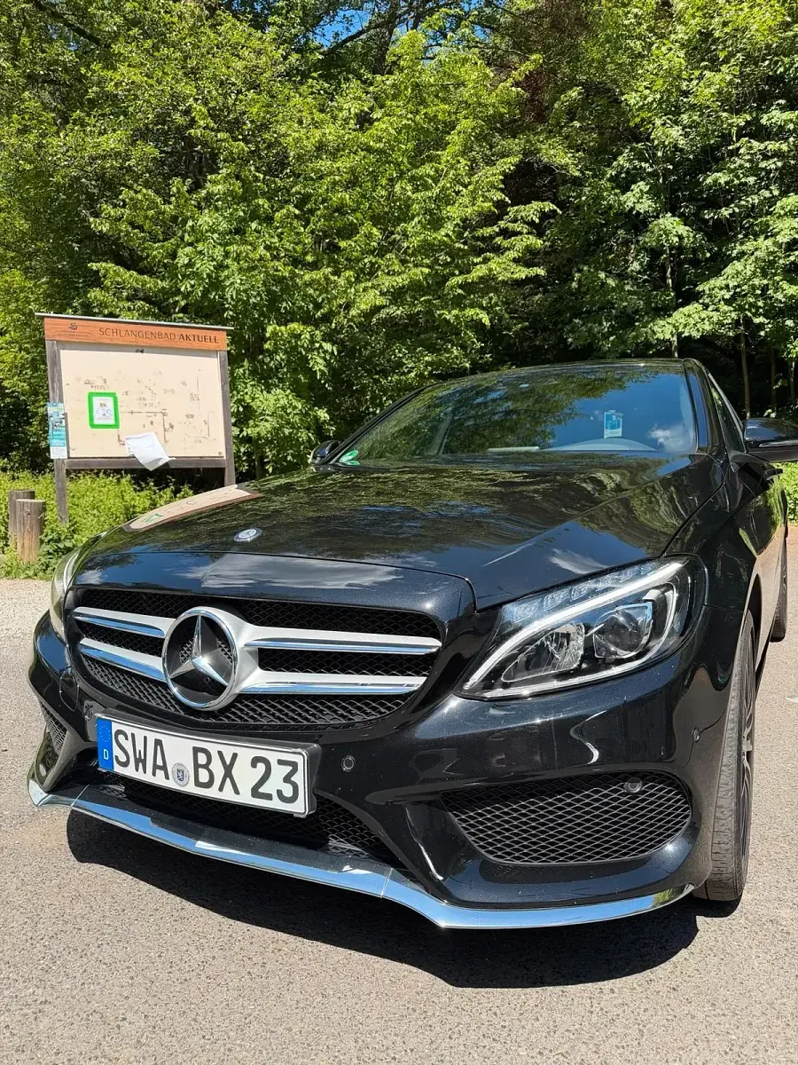 Gebraucht Mercedes C200 AMG line 184 PS (135 kW) 2017 Schwarz Limousine