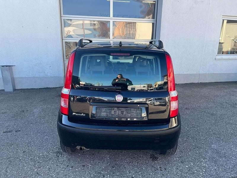 Gebraucht Fiat Panda Dynamic 60 PS (44 kW) 2010 Carbon schwarz Kleinwagen