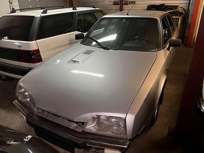Silber Gebraucht 1985 Citroën CX Limousine | 19.500 € - Bild 1/4