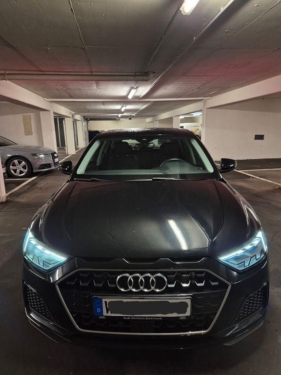 Gebraucht Audi A1 Sportback 116 PS (85 kW) 2019 Schwarz Kleinwagen