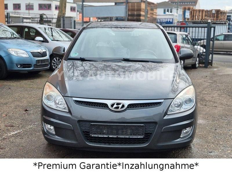Gebraucht Hyundai i30 116 PS (85 kW) 2008 Grau Limousine