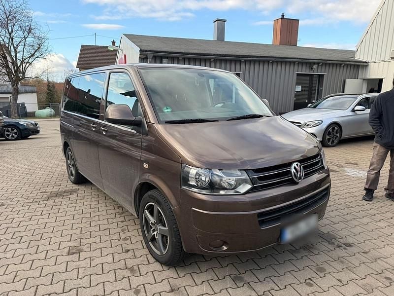 Second-hand VW T5 180 CP (132 kW) 2010 Maro Van