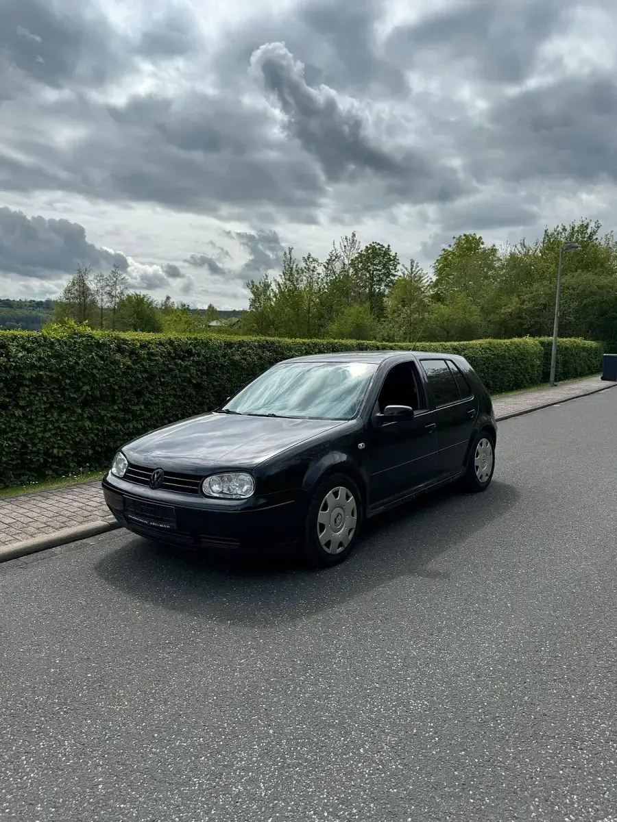 Gebraucht VW Golf IV 170 PS (125 kW) 2002 Schwarz Kleinwagen