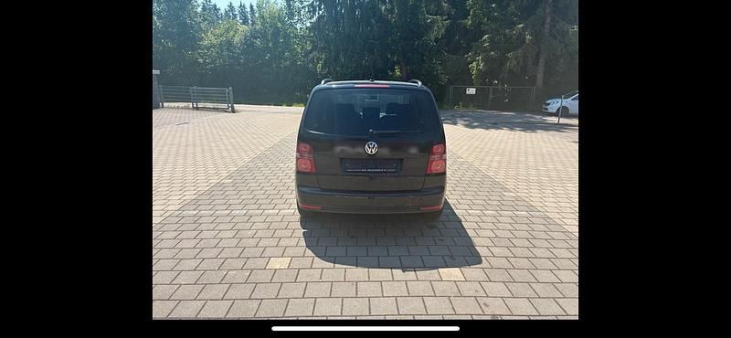 Gebraucht VW Touran 140 PS (102 kW) 2009 Schwarz Van / Kleinbus