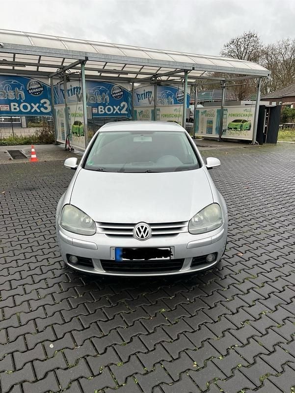Gebraucht VW Golf V 140 PS (102 kW) 2006 Silber Kleinwagen