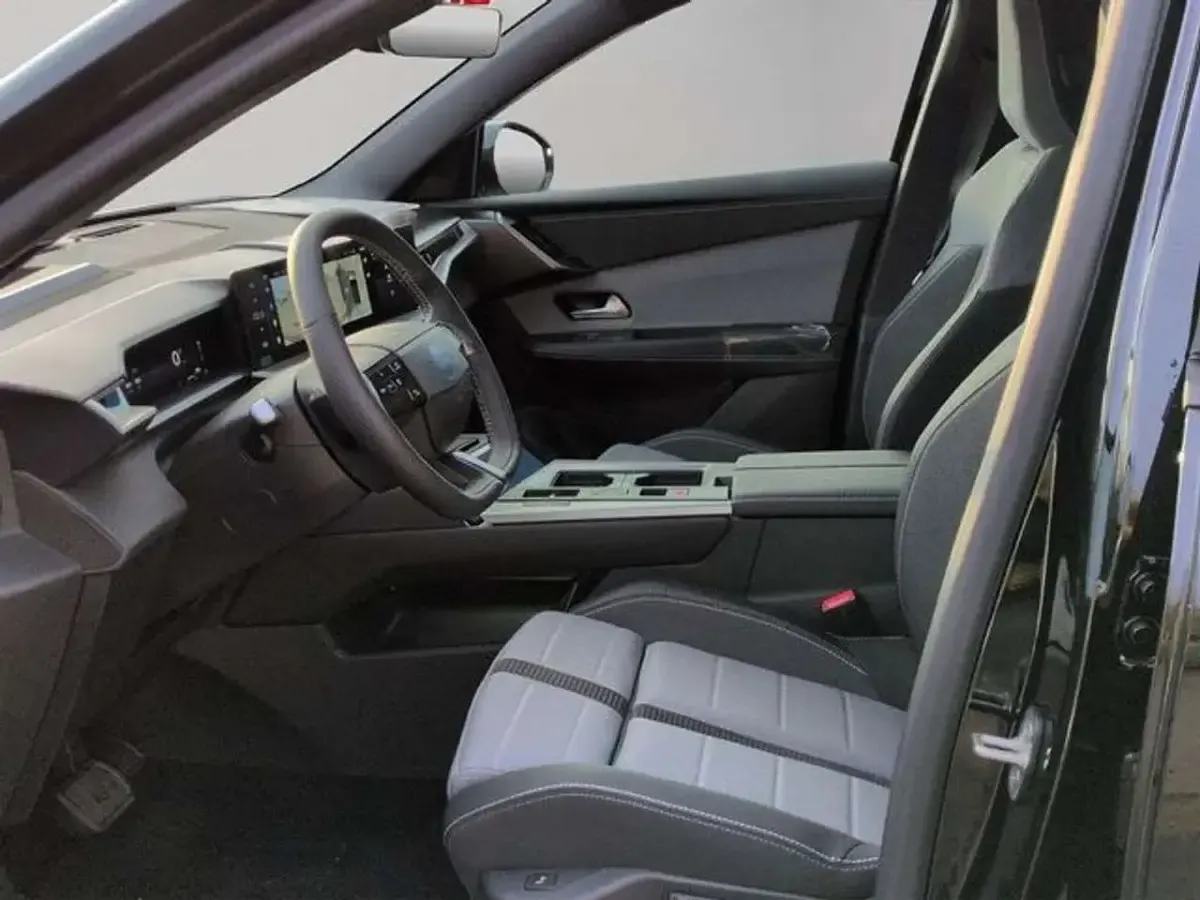 Neu Opel Grandland X 136 PS (100 kW) 2025 Schwarz SUV