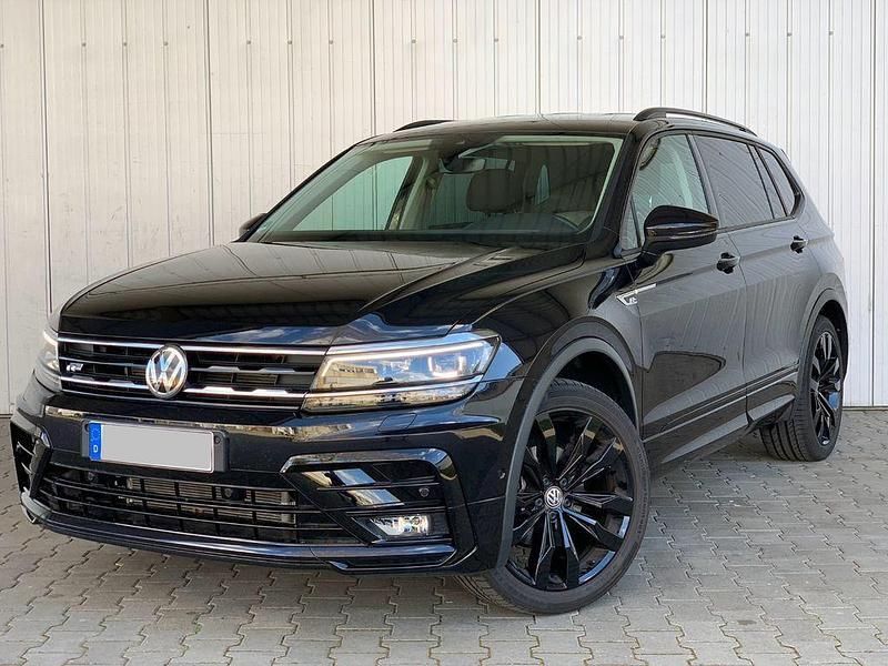 Schwarz Gebraucht 2021 VW Tiguan Allspace R-line SUV | 29.980 € (Fairer Preis) - Bild 1/4