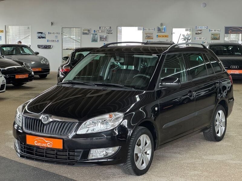 Schwarz Gebraucht 2014 Skoda Fabia Fresh Kombi | 10.790 € (Fairer Preis) - Bild 1/4