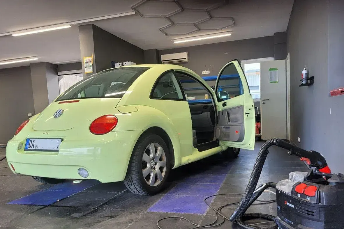 Gebraucht VW New Beetle 116 PS (85 kW) 2000 Gelb Kleinwagen
