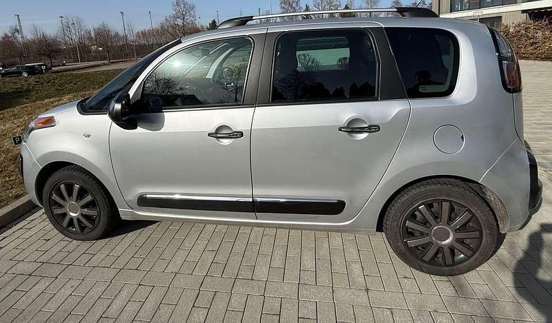 Gebraucht Citroën C3 PureTech 110 PS (80 kW) 2016 Silber Van / Kleinbus