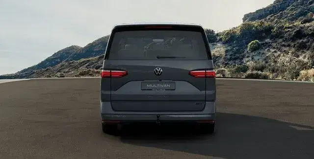 Neu VW Multivan 177 PS (130 kW) 2026 Pure grey Van / Kleinbus