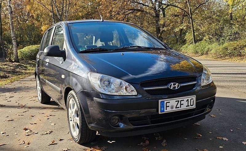 Grau Gebraucht 2007 Hyundai Getz Kleinwagen | 3.500 € (Etwas zu teuer) - Bild 1/4