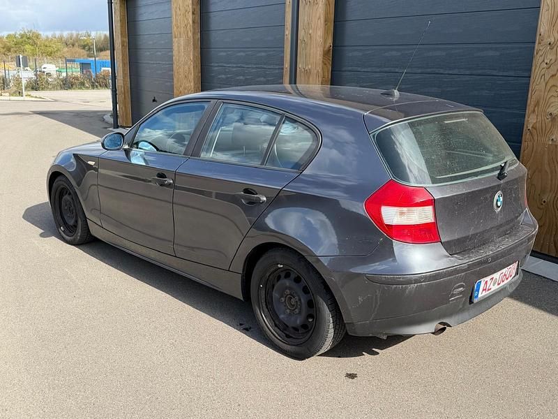 Gebraucht BMW 116 116 PS (85 kW) 2005 Grau Kleinwagen