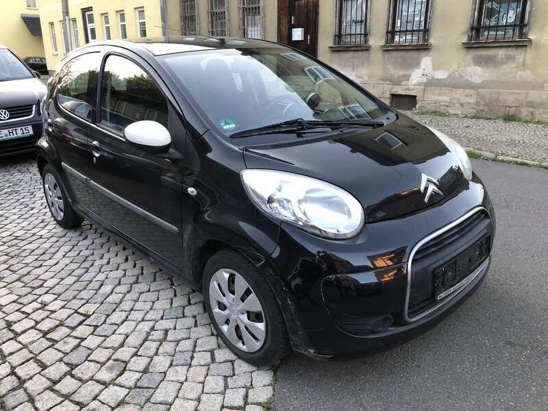 Schwarz Gebraucht 2010 Citroën C1 Kleinwagen | 1.180 € (Superpreis) - Bild 1/2