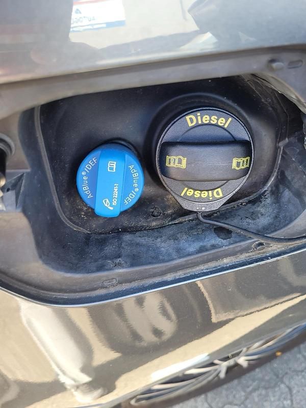 Gebraucht VW Touran 150 PS (110 kW) 2018 Grau Van / Kleinbus