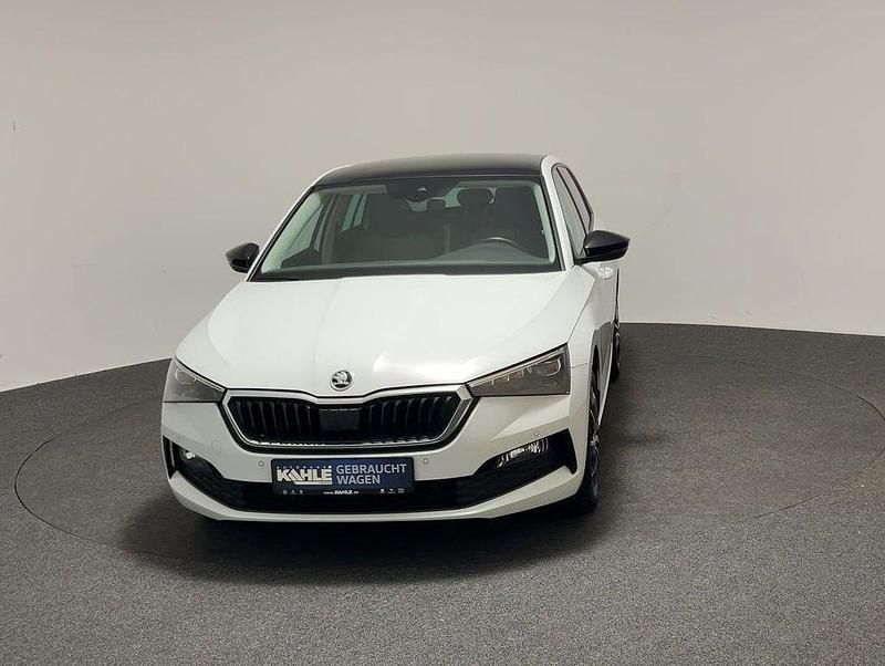 Gebraucht Skoda Scala Style 116 PS (85 kW) 2019 Weiß Kleinwagen