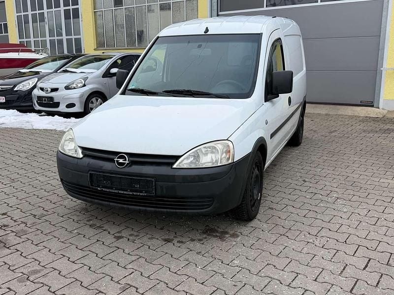 Weiß Gebraucht 2010 Opel Combo Abholung | 2.444 € (Fairer Preis) - Bild 1/4