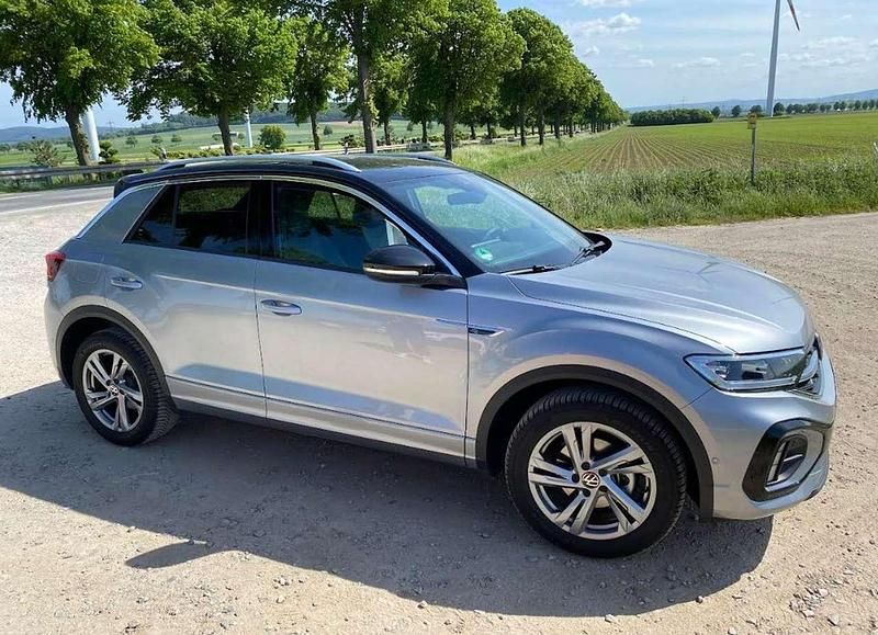 Silber Gebraucht 2022 VW T-Roc R-line SUV | 26.500 € (Guter Preis) - Bild 1/4
