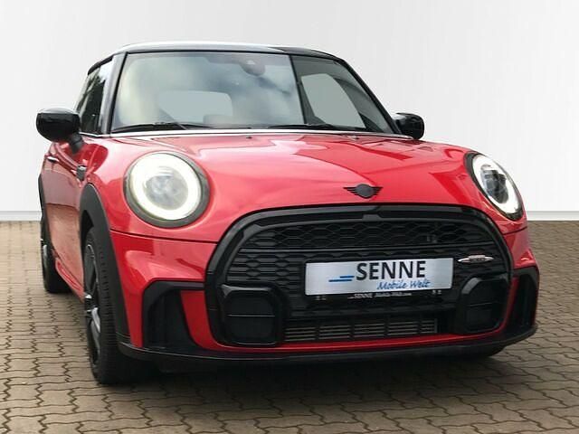 Gebraucht Mini John Cooper Works 136 PS (100 kW) 2023 Chile red Kleinwagen