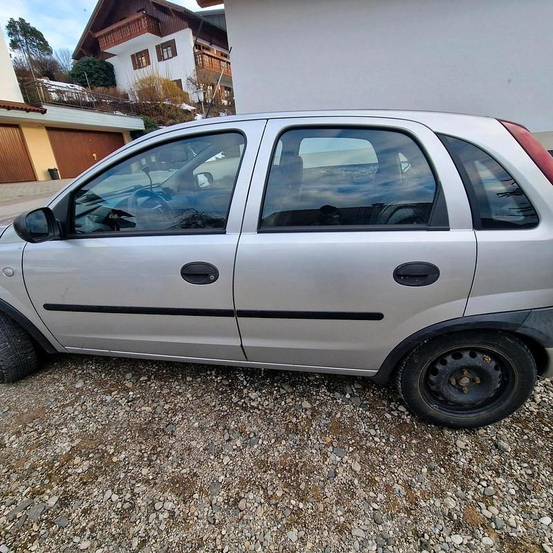 Gebraucht Opel Corsa 58 PS (42 kW) 2001 Grau Kleinwagen